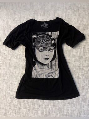Uzumaki manga black shirt